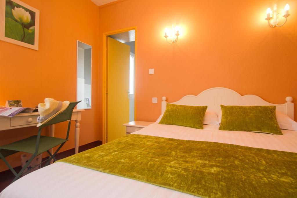 Les Hirondelles Hotel Les Sables-d'Olonne Room photo